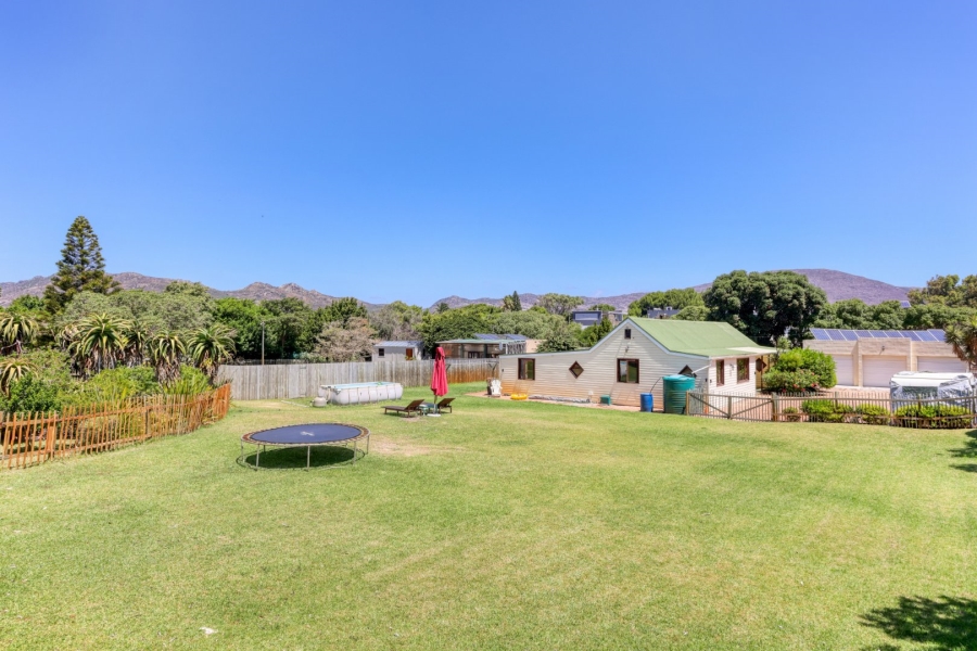 To Let 4 Bedroom Property for Rent in Crofters Valley Western Cape